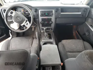 2008 Jeep Commander Sport z VIN 1J8HH48K88C183076, wystawiony jako Copart lot #56365665 z przebiegiem Nie podano mil oraz Szkoda całkowita • Salvage title. Historia ofert i sprzedaży dostępna na DreamBid. Obrazek 8.