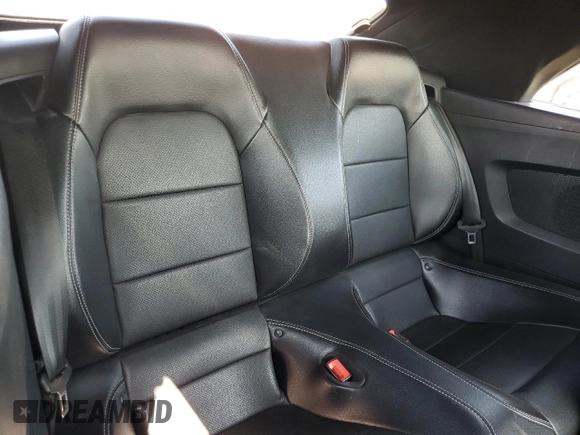 2020 Ford Mustang EcoBoost z VIN 1FATP8UH1L5185566, wystawiony jako Copart lot #56240345 z przebiegiem 62 934 mil mil oraz Szkoda całkowita • Salvage title. Historia ofert i sprzedaży dostępna na DreamBid. Obrazek 10.