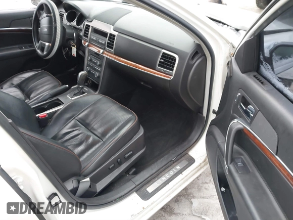 2012 Lincoln MKZ with VIN 3LNHL2GC8CR838041, listed as a IAAI auction lot 41548845 with 229,691 mi miles. Bid and sale history available at carsss.com. Image 5.