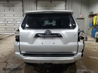 2024 Toyota 4Runner TRD Off Road with VIN JTEPU5JR7R6238642, listed as a Copart auction lot 42112705 with 0 mi miles and Salvage Title. Bid and sale history available at carsss.com. Image 6.