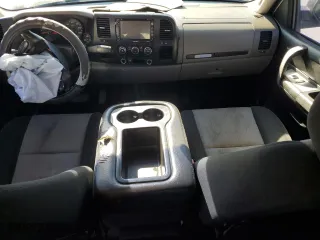 2009 Chevrolet Silverado 1500 LS with VIN 3GCEC13C49G117064, listed as a Copart auction lot 87975735 with 268,101 mi miles and Salvage Title. Bid and sale history available at carsss.com. Image 8.