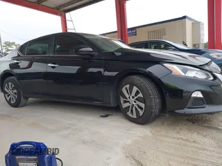 2020 Nissan Altima 2.5 S with VIN 1N4BL4BV4LC274603, listed as a IAAI auction lot 41367679 with 62,168 mi miles and . Bid and sale history available at carsss.com. Image 13.