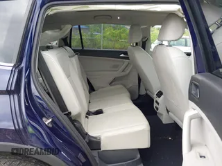 2022 Volkswagen Tiguan SE z VIN 3VV2B7AX2NM174360, wystawiony jako IAAI lot #42535724 z przebiegiem 34 723 mil mil oraz . Historia ofert i sprzedaży dostępna na DreamBid. Obrazek 8.