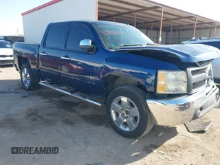 2011 Chevrolet Silverado 1500 LS with VIN 3GCPCREA7BG331054, listed as a IAAI auction lot 41780967 with 178,568 mi miles and . Bid and sale history available at DreamBid. Image 1.