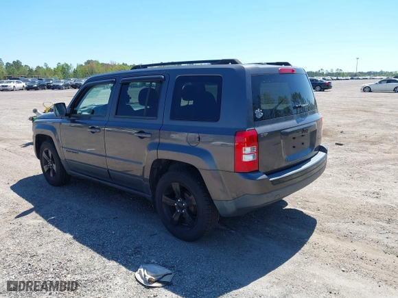 2014 Jeep Patriot Sport with VIN 1C4NJPBAXED887429, listed as a IAAI auction lot 41897235 with 156,592 mi miles. Bid and sale history available at carsss.com. Image 3.