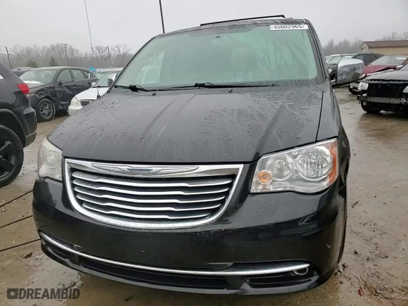 2013 Chrysler Town & Country Touring-L with VIN 2C4RC1CG4DR797720, listed as a Copart auction lot 45002965 with 177,788 mi miles and Non Repairable. Bid and sale history available at carsss.com. Image 14.