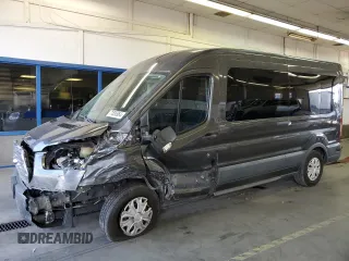 2017 Ford Transit Passenger XL z VIN 1FBAX2CG1HKB53933, wystawiony jako Copart lot #71835964 z przebiegiem 118 240 mil mil oraz Szkody całkowita. Historia ofert i sprzedaży dostępna na DreamBid. Obrazek 1.