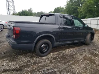 2018 Honda Ridgeline Black Edition with VIN 5FPYK3F82JB015041, listed as a Copart auction lot 62965834 with 218,062 mi miles and Clean Title. Bid and sale history available at carsss.com. Image 3.