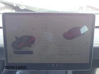 2023 Tesla Model 3 z VIN 5YJ3E1EA8PF463179, wystawiony jako IAAI lot #41738318 z przebiegiem 37 990 mil mil oraz . Historia ofert i sprzedaży dostępna na DreamBid. Obrazek 7.