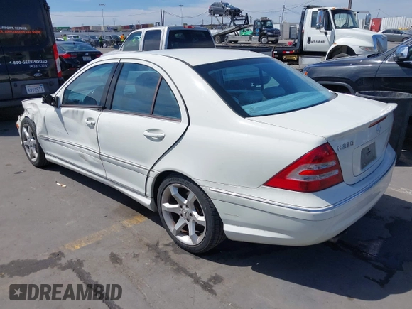 2007 Mercedes-Benz C 230 Sport with VIN WDBRF52H67A929926, listed as a IAAI auction lot 42008501 with 188,076 mi miles and . Bid and sale history available at DreamBid. Image 3.