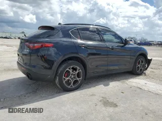 2022 Alfa Romeo Stelvio Sprint z VIN ZASPAKAN1N7D48283, wystawiony jako Copart lot #75964424 z przebiegiem 25 433 mil mil oraz Szkoda całkowita • Salvage title. Historia ofert i sprzedaży dostępna na DreamBid. Obrazek 3.