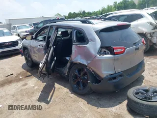 2018 Jeep Cherokee Latitude с VIN 1C4PJLCB7JD542457, выставлен на аукционе IAAI как лот 42336697 с пробегом 73 714 миль миль и . История ставок и продаж доступна на DreamBid. Изображение 3.