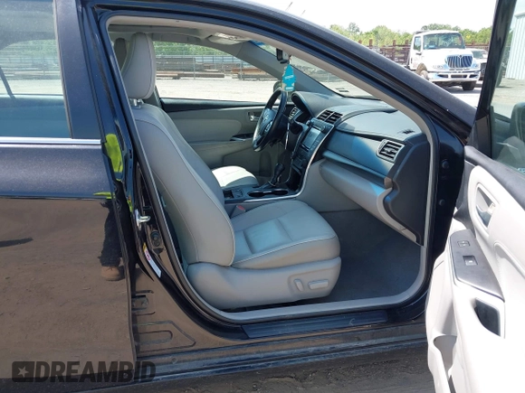 2015 Toyota Camry LE z VIN 4T1BD1FK5FU158648, wystawiony jako IAAI lot #42161671 z przebiegiem 118 109 mil mil oraz . Historia ofert i sprzedaży dostępna na DreamBid. Obrazek 5.