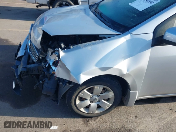 2012 Nissan Sentra S z VIN 3N1AB6AP6CL724881, wystawiony jako IAAI lot #41959859 z przebiegiem 110 858 mil mil oraz . Historia ofert i sprzedaży dostępna na DreamBid. Obrazek 6.