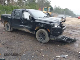 2022 Nissan Frontier SV z VIN 1N6ED1EJ1NN635043, wystawiony jako IAAI lot #41188032 z przebiegiem 55 639 mil mil oraz . Historia ofert i sprzedaży dostępna na DreamBid. Obrazek 1.