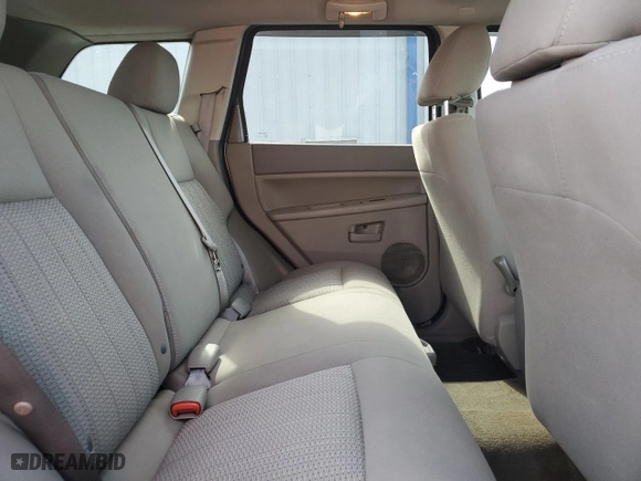 2007 Jeep Grand Cherokee Laredo with VIN 1J8HS48P37C626360, listed as a Copart auction lot 42608185 with 129,715 mi miles and Salvage Title. Bid and sale history available at carsss.com. Image 11.