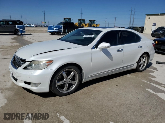 2011 Lexus LS 460 z VIN JTHBL5EF6B5104295, wystawiony jako Copart lot #46059985 z przebiegiem 181 028 mil mil oraz Szkoda całkowita • Salvage title. Historia ofert i sprzedaży dostępna na DreamBid. Obrazek 1.