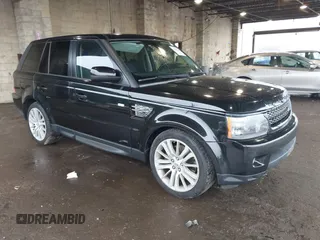 2013 Land Rover Range Rover Sport HSE Lux z VIN SALSK2D45DA770330, wystawiony jako IAAI lot #42507147 z przebiegiem 137 007 mil mil oraz . Historia ofert i sprzedaży dostępna na DreamBid. Obrazek 1.