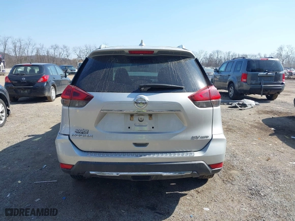 2018 Nissan Rogue S with VIN 5N1AT2MV0JC770594, listed as a IAAI auction lot 41768808 with 144,673 mi miles. Bid and sale history available at carsss.com. Image 16.