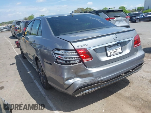 2014 Mercedes-Benz E 350 Sport with VIN WDDHF5KB7EA999026, listed as a IAAI auction lot 41929685 with 119,827 mi miles and . Bid and sale history available at carsss.com. Image 3.