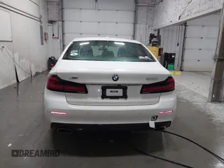 2021 BMW 5 Series 530i xDrive with VIN WBA13BJ09MWX04445, listed as a IAAI auction lot 41461330 with 40,329 mi miles and . Bid and sale history available at carsss.com. Image 16.