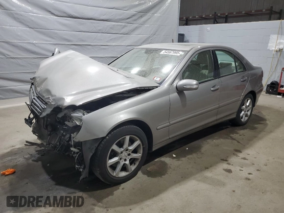 2007 Mercedes-Benz C 280 Luxury z VIN WDBRF92H77F921540, wystawiony jako Copart lot #54567995 z przebiegiem 71 075 mil mil oraz Szkoda całkowita • Salvage title. Historia ofert i sprzedaży dostępna na DreamBid. Obrazek 1.