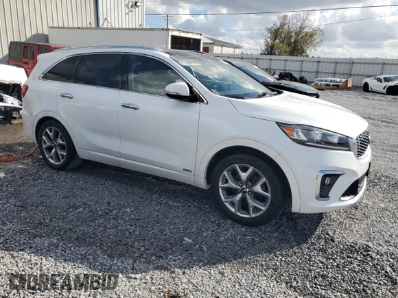 2019 Kia Sorento SX Limited with VIN 5XYPKDA57KG445598, listed as a Copart auction lot 85339084 with 14,613 mi miles and Non Repairable. Bid and sale history available at carsss.com. Image 4.