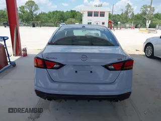 2024 Nissan Altima SR z VIN 1N4BL4CV2RN380575, wystawiony jako IAAI lot #42322744 z przebiegiem 10 763 mil mil oraz . Historia ofert i sprzedaży dostępna na DreamBid. Obrazek 16.
