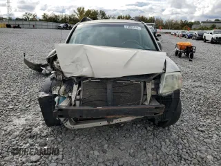 2007 Mitsubishi Endeavor SE z VIN 4A4MM31SX7E042558, wystawiony jako Copart lot #76093474 z przebiegiem Nie podano mil oraz Szkoda całkowita • Salvage title. Historia ofert i sprzedaży dostępna na DreamBid. Obrazek 5.