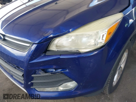 2016 Ford Escape SE with VIN 1FMCU9GX2GUC89275, listed as a IAAI auction lot 41937354 with 140,362 mi miles. Bid and sale history available at carsss.com. Image 6.