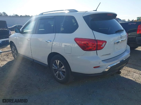 2018 Nissan Pathfinder SV with VIN 5N1DR2MM6JC613767, listed as a IAAI auction lot 41531686 with 46,124 mi miles. Bid and sale history available at carsss.com. Image 3.