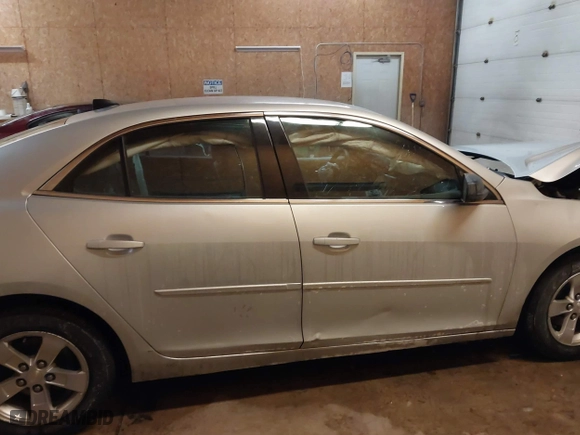 2013 Chevrolet Malibu LS with VIN 1G11B5SA6DF256933, listed as a IAAI auction lot 41598872 with 142,931 mi miles. Bid and sale history available at carsss.com. Image 13.