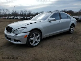 2013 Mercedes-Benz S-Class S 550 with VIN WDDNG9EB3DA534454, listed as a Copart auction lot 47486615 with NaN miles and Salvage Title. Bid and sale history available at carsss.com. Image 1.