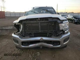 2022 Ram 2500 Tradesman with VIN 3C6UR5CJ2NG125553, listed as a Copart auction lot 80097334 with 0 mi miles and Salvage Title. Bid and sale history available at carsss.com. Image 5.