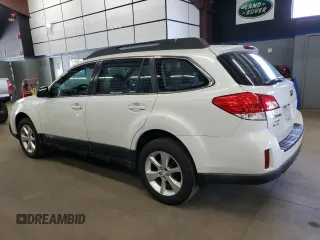 2014 Subaru Outback 2.5i with VIN 4S4BRBAC9E3290131, listed as a Copart auction lot 62429195 with 116,168 mi miles and Clean title. Bid and sale history available at DreamBid. Image 2.