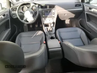 2020 Volkswagen Golf TSI с VIN 3VWW57AU8LM015639, выставлен на аукционе Copart как лот 87129264 с пробегом 82 998 миль миль и Списание • Salvage title. История ставок и продаж доступна на DreamBid. Изображение 8.