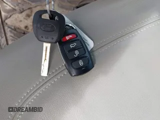 2007 Hyundai Azera SE z VIN KMHFC46F57A178118, wystawiony jako IAAI lot #41653806 z przebiegiem 104 221 mil mil oraz . Historia ofert i sprzedaży dostępna na DreamBid. Obrazek 11.