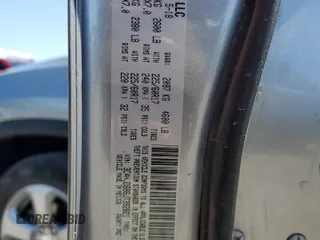 2018 Jeep Compass Latitude z VIN 3C4NJDBB6JT392821, wystawiony jako Copart lot #57628865 z przebiegiem 217 327 mil mil oraz Szkoda całkowita • Salvage title. Historia ofert i sprzedaży dostępna na DreamBid. Obrazek 12.