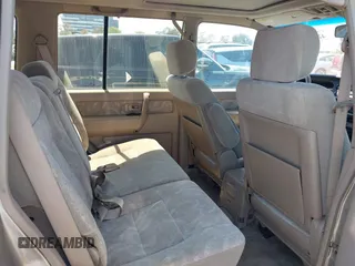 2002 Isuzu Trooper S with VIN JACDS58X327J07966, listed as a IAAI auction lot 42087241 with 153,591 mi miles and . Bid and sale history available at DreamBid. Image 8.
