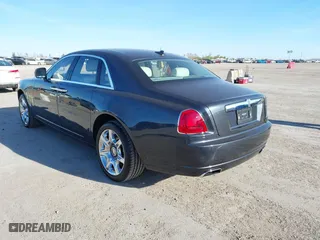2011 Rolls-Royce Ghost with VIN SCA664S5XBUX49688, listed as a IAAI auction lot 40971162 with 17,595 mi miles. Bid and sale history available at carsss.com. Image 3.