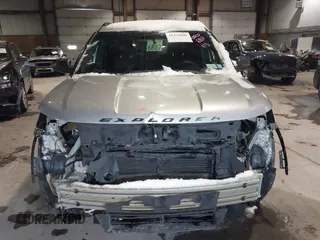 2017 Ford Explorer with VIN 1FM5K8BH0HGC03941, listed as a IAAI auction lot 41334040 with 111,585 mi miles and . Bid and sale history available at DreamBid. Image 6.