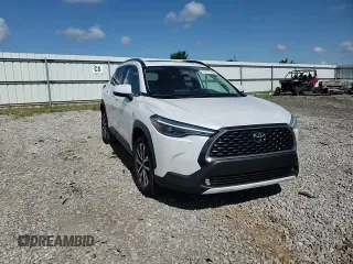 2023 Toyota Corolla Cross XLE with VIN 7MUDAAAG5PV068355, listed as a Copart auction lot 58121795 with 25,667 mi miles and Salvage title. Bid and sale history available at DreamBid. Image 14.