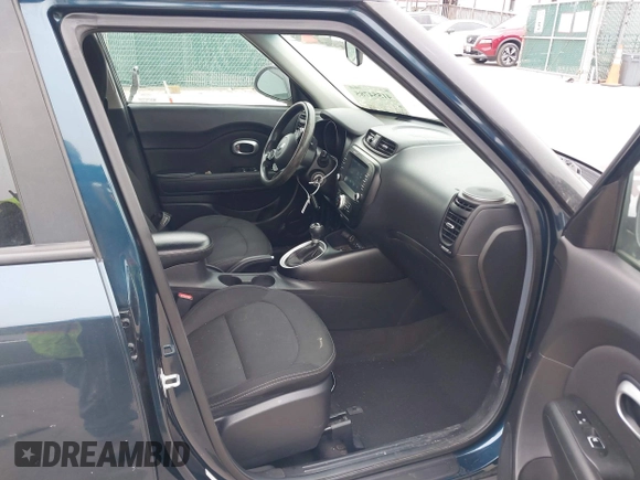 2018 Kia Soul + with VIN KNDJP3A53J7510203, listed as a IAAI auction lot 41554785 with 248,734 mi miles. Bid and sale history available at carsss.com. Image 5.
