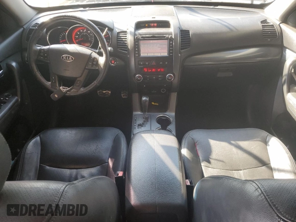 2011 Kia Sorento SX with VIN 5XYKW4A28BG170568, listed as a Copart auction lot 44372555 with 218,737 mi miles and Salvage Title. Bid and sale history available at carsss.com. Image 8.