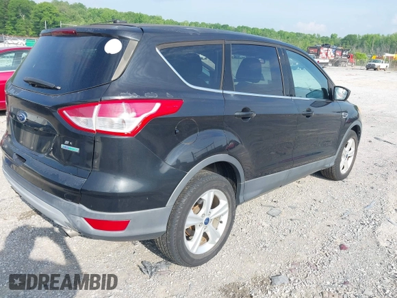 2013 Ford Escape SE with VIN 1FMCU0GX9DUD64514, listed as a IAAI auction lot 42120601 with 193,415 mi miles and . Bid and sale history available at carsss.com. Image 4.
