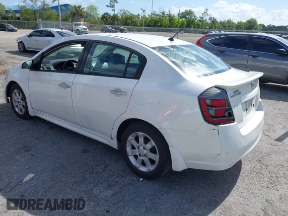 2011 Nissan Sentra SR with VIN 3N1AB6AP9BL640522, listed as a IAAI auction lot 42050309 with 160,867 mi miles and . Bid and sale history available at DreamBid. Image 3.