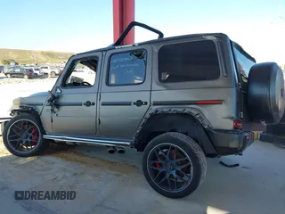 2021 Mercedes-Benz G 63 AMG z VIN W1NYC7HJ4MX392812, wystawiony jako IAAI lot #42027873 z przebiegiem Nie podano mil oraz . Historia ofert i sprzedaży dostępna na DreamBid. Obrazek 15.