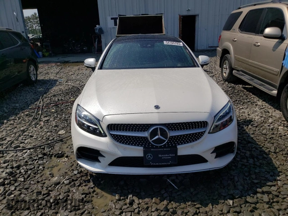 2021 Mercedes-Benz C 300 с VIN W1KWJ8EB4MG101982, выставлен на аукционе Copart как лот 54105783 с пробегом 11 362 миль миль и . История ставок и продаж доступна на DreamBid. Изображение 5.
