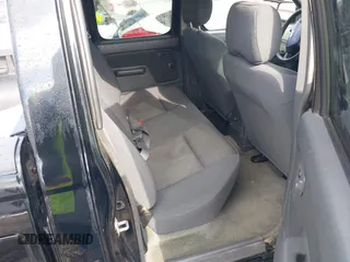 2004 Nissan Frontier SVE with VIN 1N6MD27Y84C457511, listed as a IAAI auction lot 41294955 with 266,174 mi miles and . Bid and sale history available at DreamBid. Image 8.