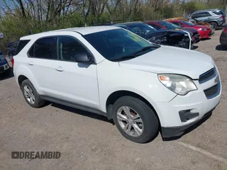 2015 Chevrolet Equinox LS z VIN 2GNALAEKXF6354062, wystawiony jako IAAI lot #41994552 z przebiegiem 185 000 mil mil oraz . Historia ofert i sprzedaży dostępna na DreamBid. Obrazek 1.